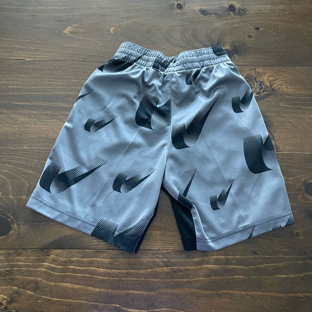 Nike Kids Shorts Set - Blue, Gray, White - Picture 8 of 8